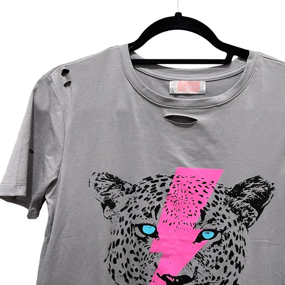 C + D+ M Leopard Tiger Lightning Bolt Distressed graphic tee Grey Size Small - Picture 4 of 8
